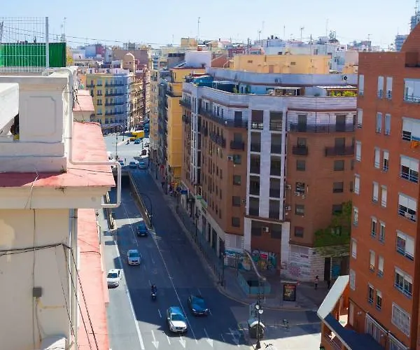 Sky Touristic Attic Apartman Valencia